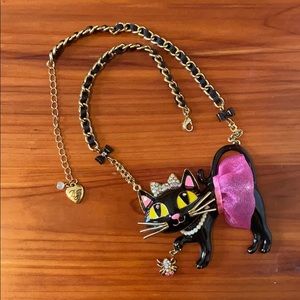Betsey Johnson cat necklace
